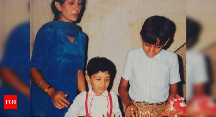   Abhinav Shukla shares an adorable childhood image of a celebration;  reveals the story behind his birthday when he was beaten up with his brother's

